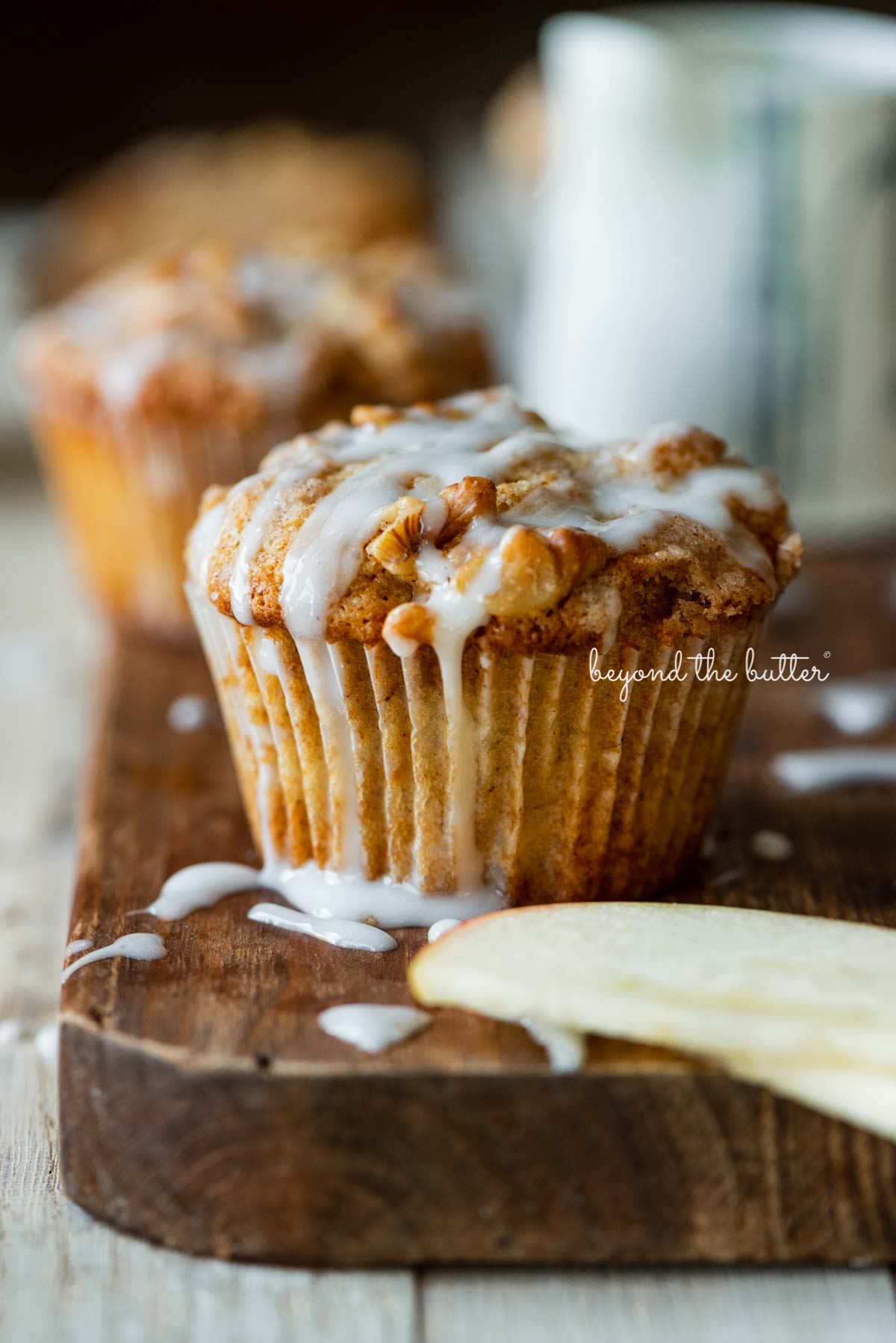 Small-Batch Cinnamon Apple Muffins with Streusel
