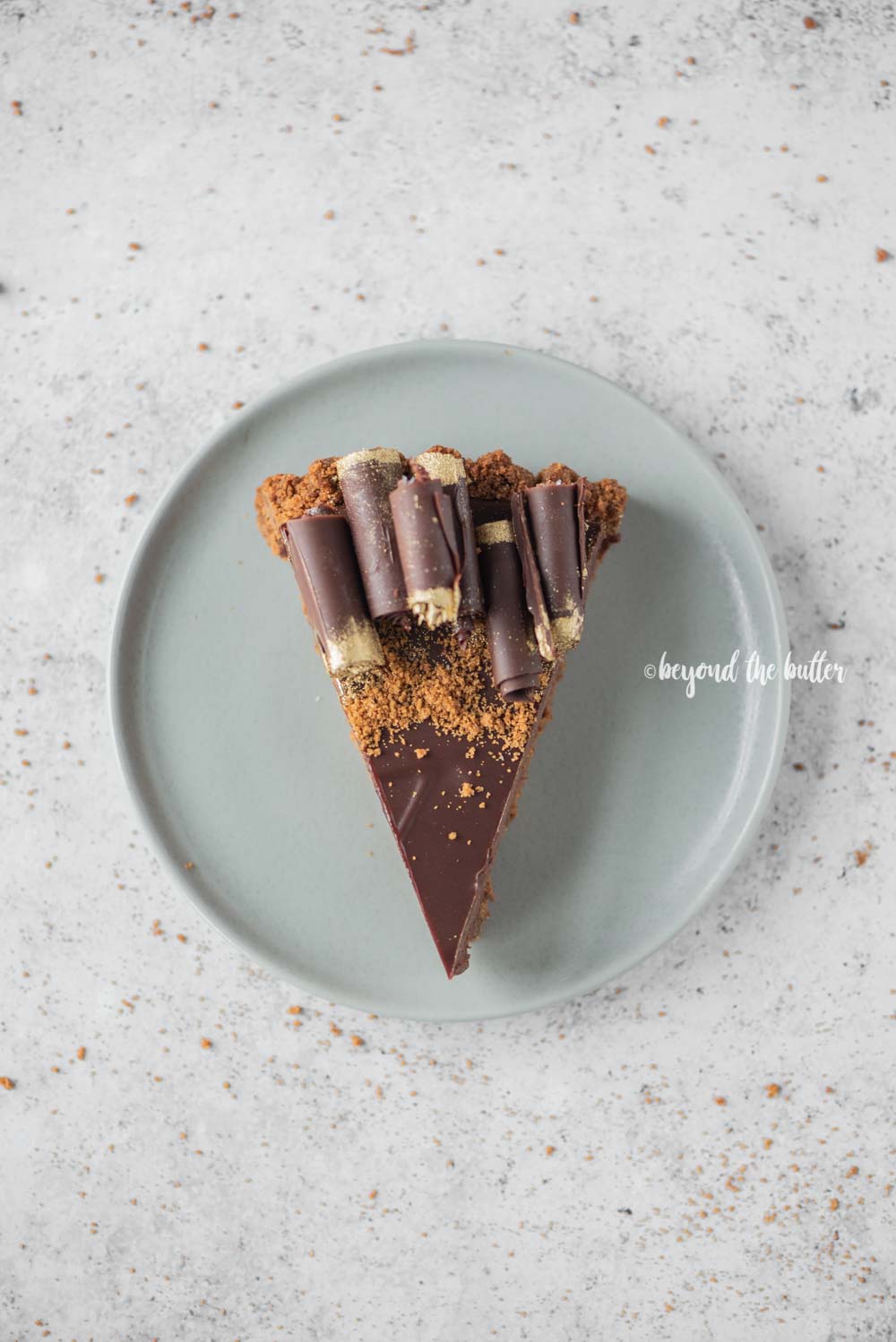 Dark Chocolate Gingersnap Tart | All images © Luyiz, LLC