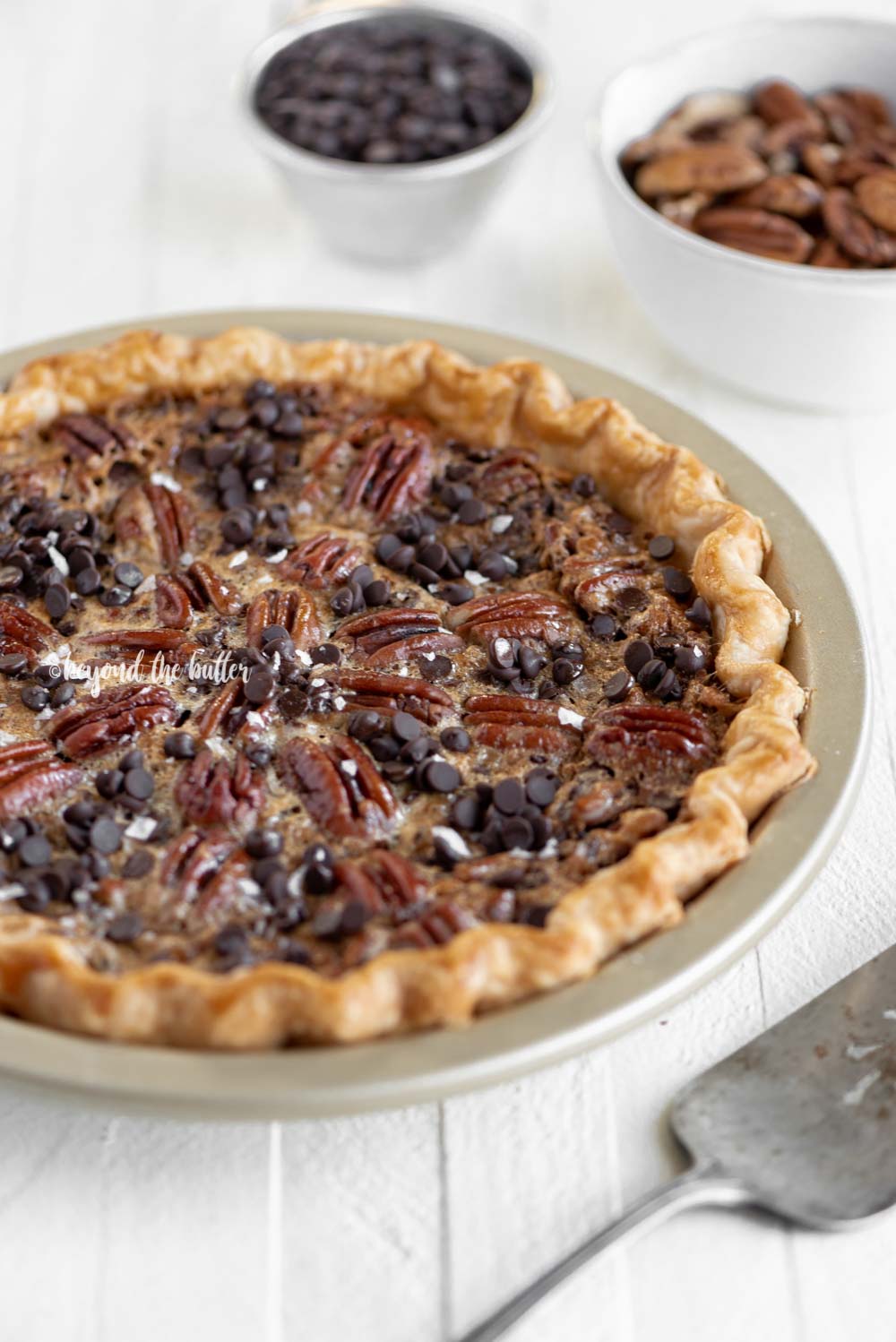 Easy Chocolate Pecan Pie | All Images © Luyiz, LLC
