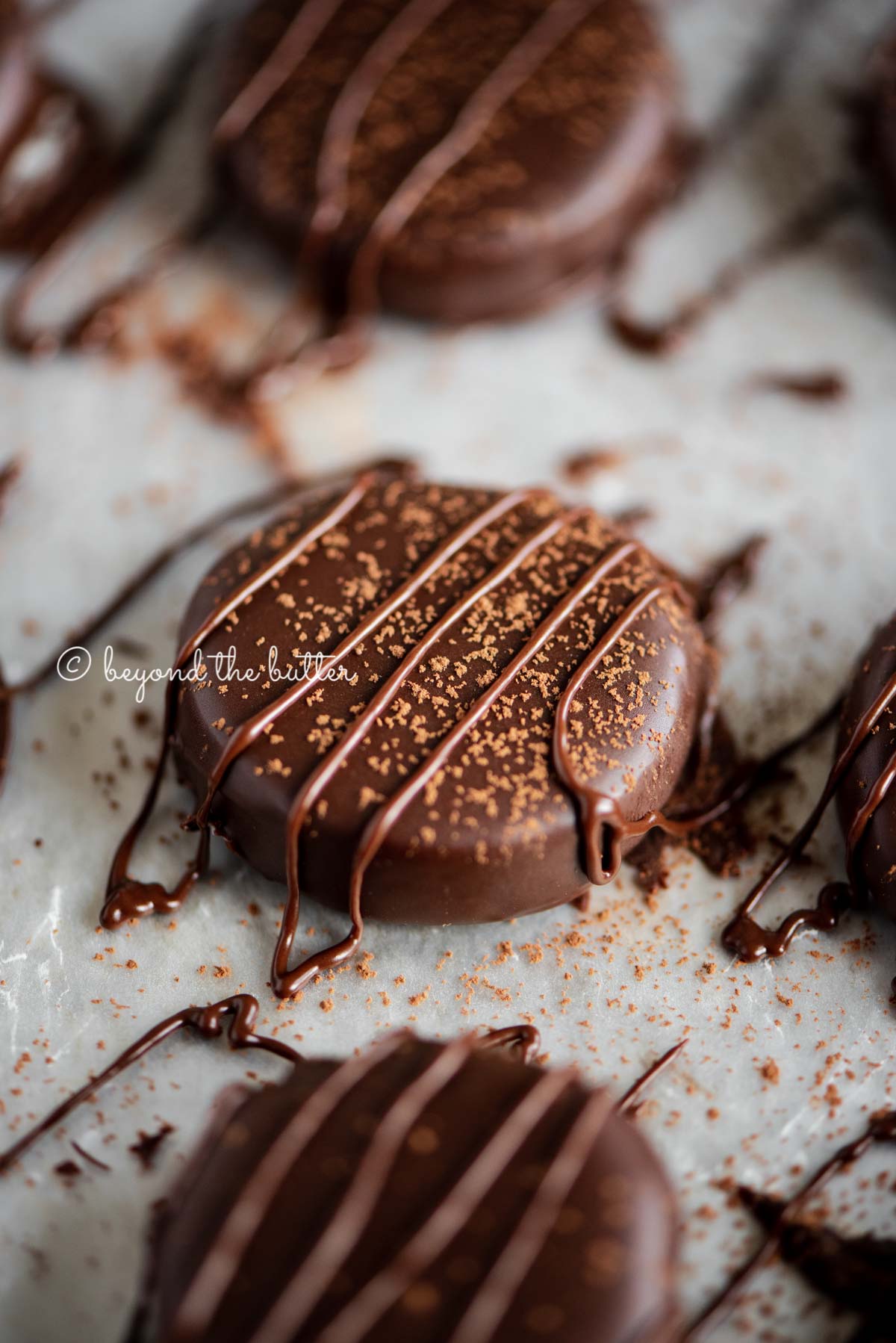 Chocolate-Dipped Peppermint Patties at Home