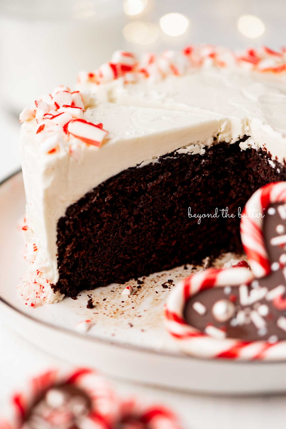 Easy 6-Inch Peppermint Chocolate Cake with Meringue Frosting
