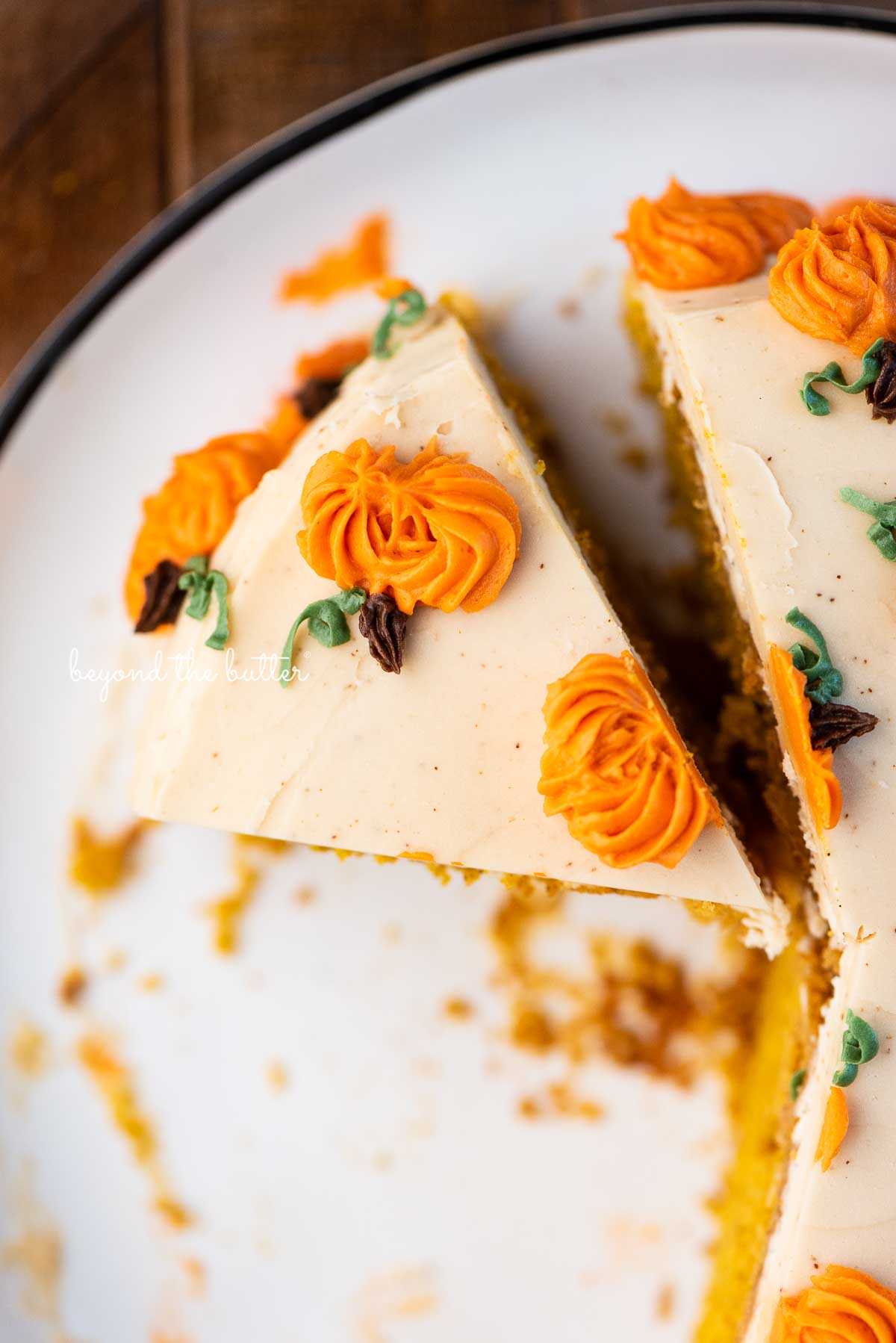 Single Layer Pumpkin Spice Cake with Espresso Frosting