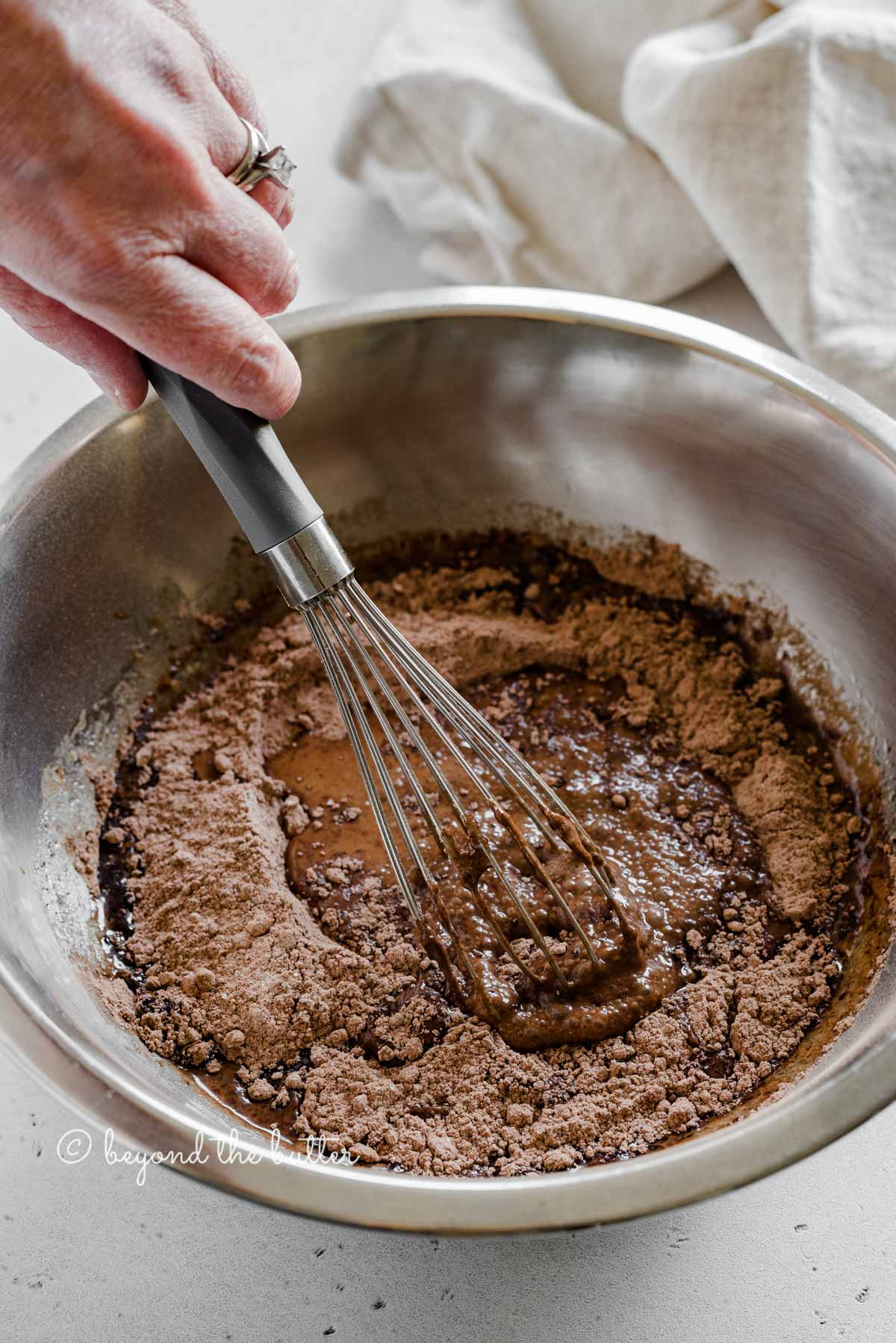 Process shot of making small batch chocolate cupcakes | All images © Luyiz™