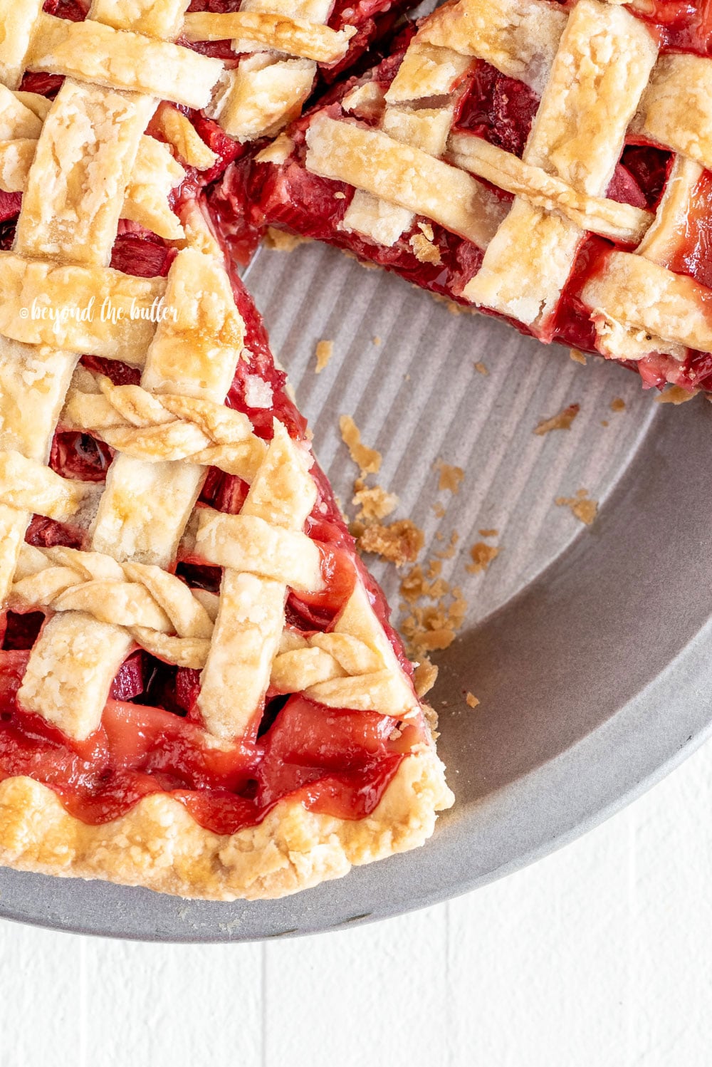 Strawberry Rhubarb Pie | All Images © Luyiz, LLC