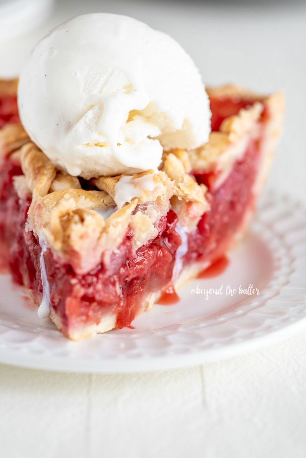Flaky Strawberry Rhubarb Pie From Scratch