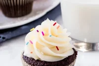 Cream Cheese Frosting Recipe: Smooth, Tangy, Perfect for Cakes and Cupcakes