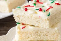 Christmas Sugar Cookie Bar Recipe — Festive, Soft & Chewy