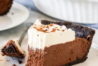 Decadent Chocolate Mousse Pie Recipe with Silky Ganache