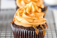 Silky Caramel Frosting Recipe for Cakes and Cupcakes