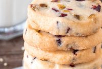 Cranberry Pistachio Shortbread Cookies Recipe