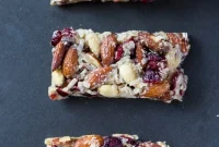 Cranberry Almond Bars Recipe with Oat Crust