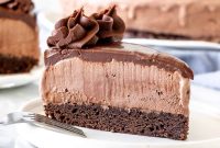 Decadent Chocolate Ice Cream Cake Recipe for Parties