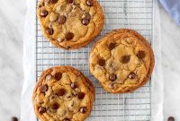 Bakery-Style Chocolate Chip Cookies: Soft, Chewy, and Irresistible