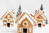 DIY Gingerbread Houses: Step-by-Step Guide for Festive Creations