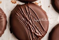 Homemade Thin Mints Recipe: Crisp Chocolate Mint Cookies