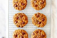 Chocolate Chip Pumpkin Oatmeal Cookies Recipe That Impresses