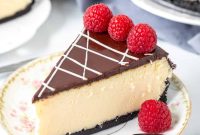 Creamy White Chocolate Cheesecake Recipe for Dessert Lovers