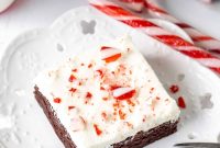 Peppermint Bark Brownies Recipe: Chocolate Brownies with Candy Cane Crust