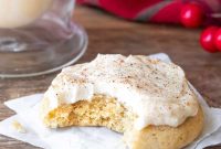 Eggnog Cookies with Creamy Eggnog Frosting — Holiday Cookie Recipe
