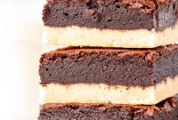 Shortbread Brownies Recipe: Buttery Crumb-Topped Chocolate Bars