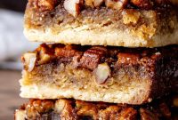 Irresistible Maple Pecan Bars Recipe with Gooey Caramel Filling