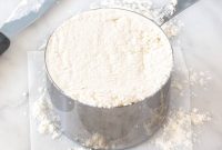 How to Measure Flour Accurately With or Without a Scale