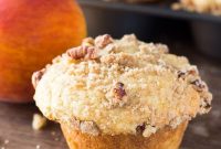 Peach Streusel Muffins: Soft Peach Muffins with Crunchy Topping