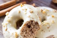 Spiced Maple Doughnuts Recipe with Warm Autumn Flavors