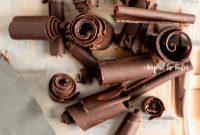 Perfect Chocolate Curls: Step-by-Step Guide for Stunning Garnishes