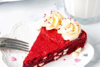 Red Velvet Cookie Cake Recipe: Decadent Layered Dessert Guide