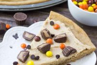 Peanut Butter Cookie Pizza Recipe: How to Make a Decadent Dessert Pizza