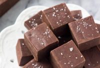 Creamy Homemade Fudge Recipe – Step-by-Step Guide