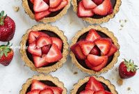Mini Strawberry Nutella Tartlets: Bite-Sized Dessert Recipe