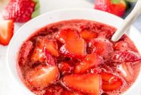 Homemade Strawberry Sauce Recipe for Desserts and Toppings