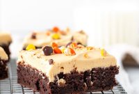 Decadent Peanut Butter Frosted Brownies Recipe