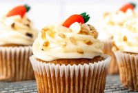 Moist Carrot Cupcakes with Cream Cheese Frosting