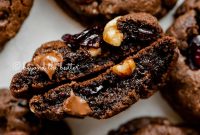 Dark Chocolate Cranberry Walnut Cookie Recipe for Holidays