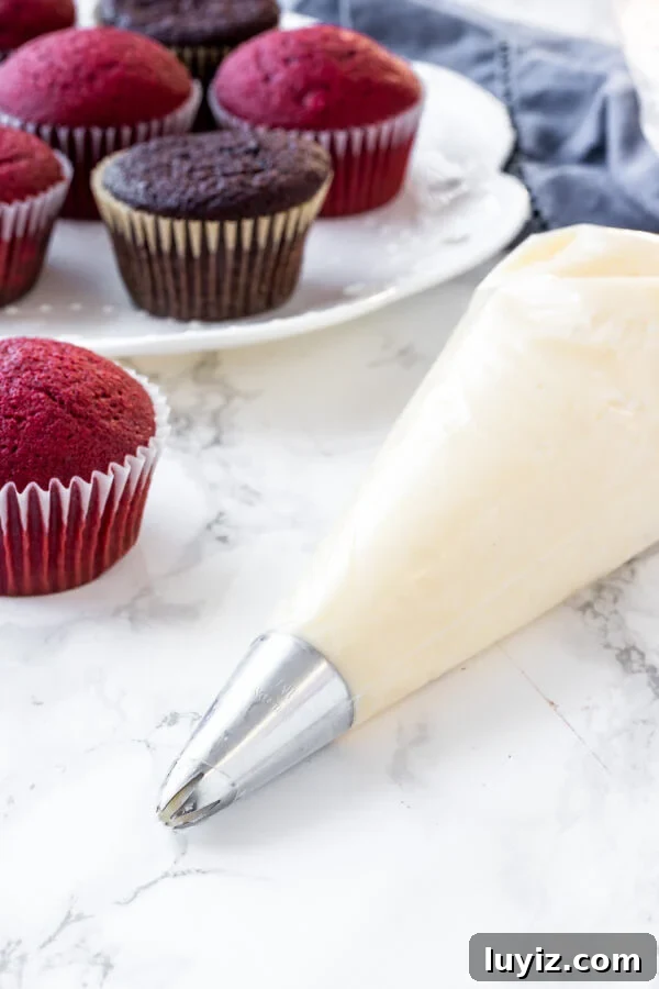 Cream Cheese Frosting Recipe: Smooth, Tangy, Perfect for Cakes and Cupcakes 3 Thick cream cheese frosting that pipes beautifully onto cakes & cupcakes