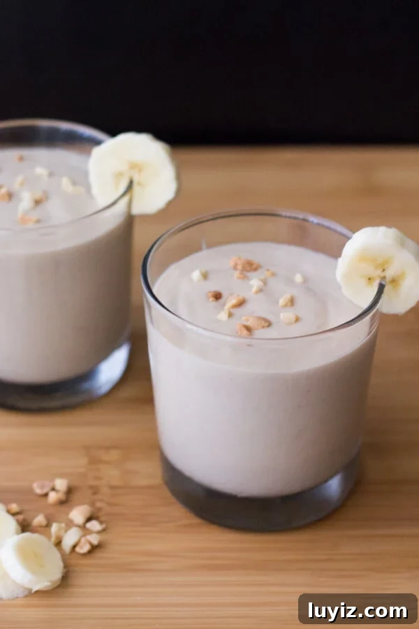 Creamy Peanut Butter Banana Smoothie Recipe for Energy 2 Thick & creamy Peanut Butter Banana Smoothie. Super delicious, healthy & filling - make it for breakfast or a post-workout snack!