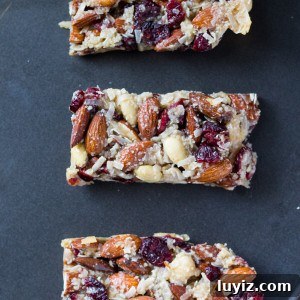 Cranberry Almond Bars Recipe with Oat Crust 3 Cranberry Almond Snack Bars