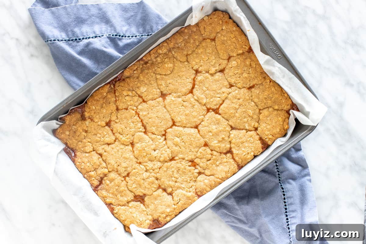 Caramelitas: Chewy Caramel Oatmeal Bars Recipe 4 9x13 inch pan of caramelitas