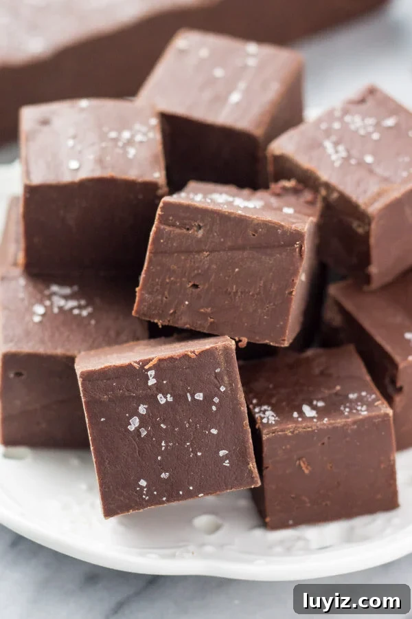 Creamy Homemade Fudge Recipe – Step-by-Step Guide 4 This easy fudge recipe makes smooth, creamy, delicious chocolate fudge every time. It only uses 3 ingredients and you can make it in the microwave or on the stove.