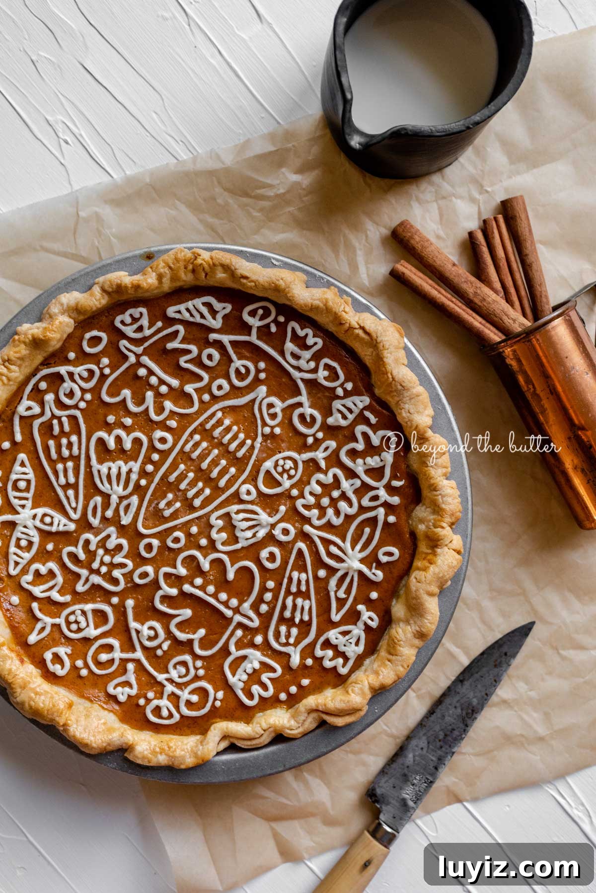Decorate Pumpkin Pie with Cream Cheese Frosting: Step-by-Step Guide 3 img 7807 2